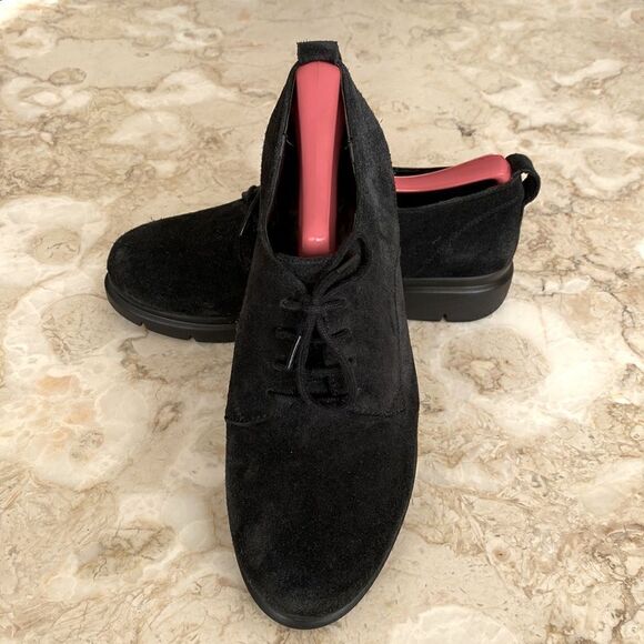 Colo Copenhagen Black Suede Leather Oxfords - Picture 1 of 14